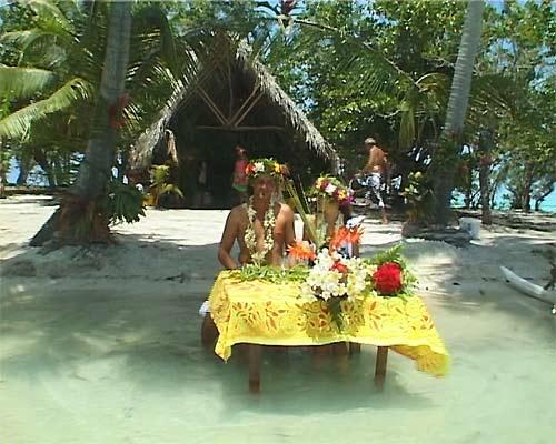 Pension Hibiscus Tahaa Uturoa Exteriör bild