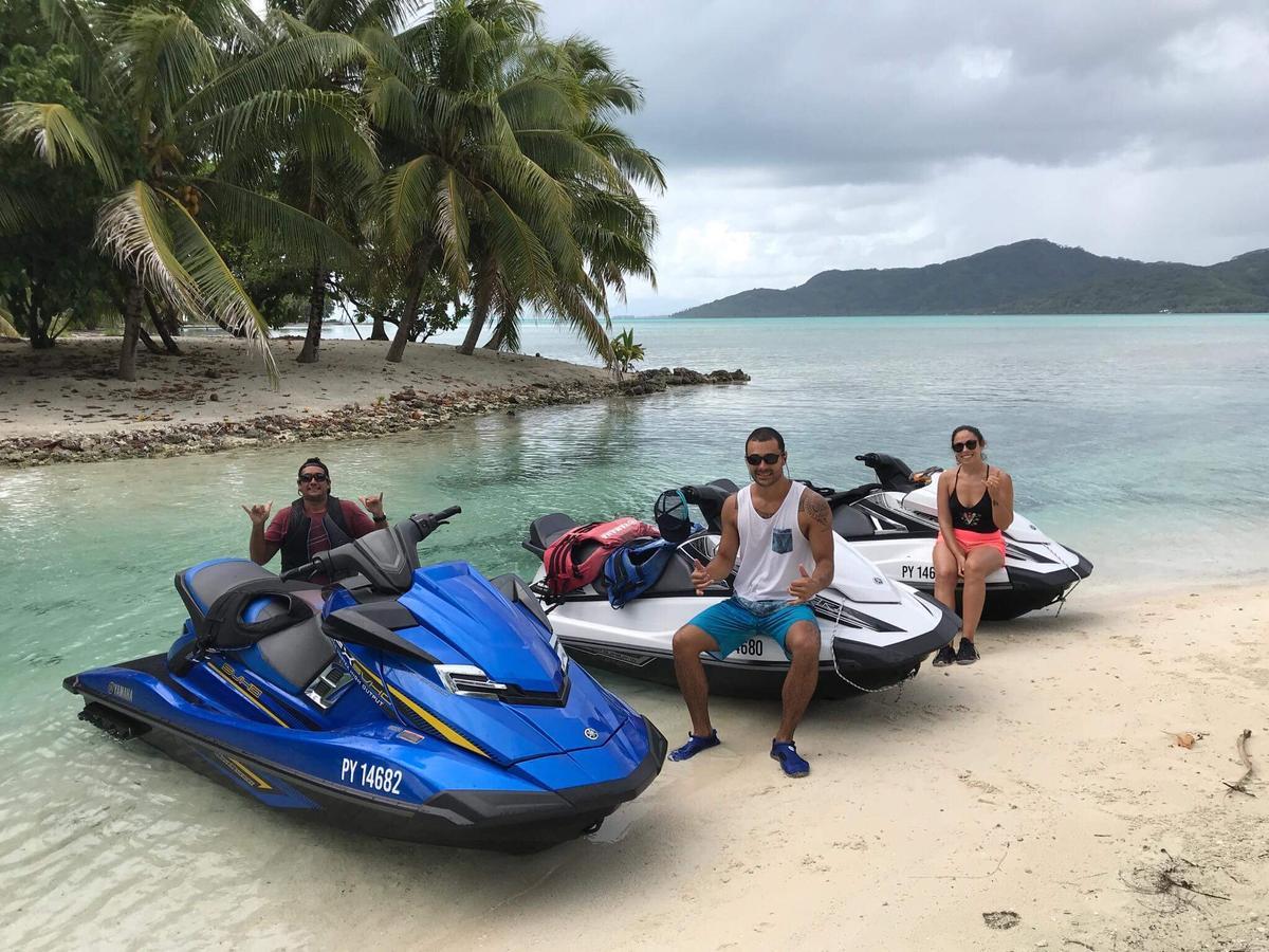 Pension Hibiscus Tahaa Uturoa Exteriör bild