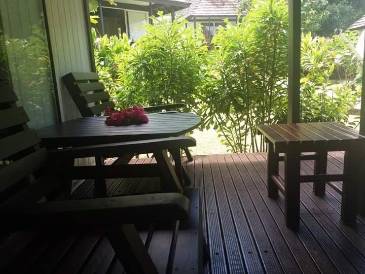 Pension Hibiscus Tahaa Uturoa Exteriör bild