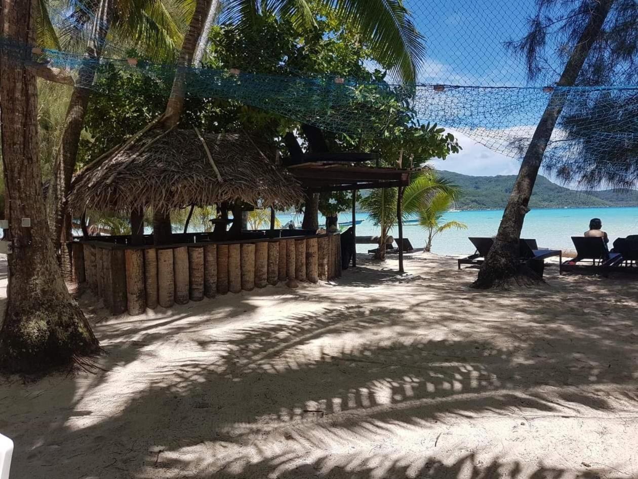 Pension Hibiscus Tahaa Uturoa Exteriör bild